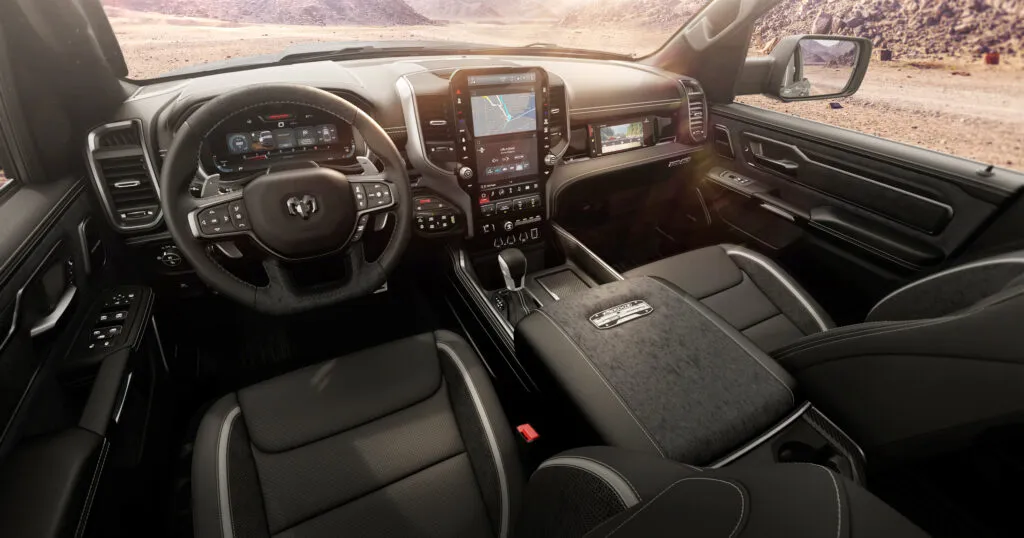 RHO Interior