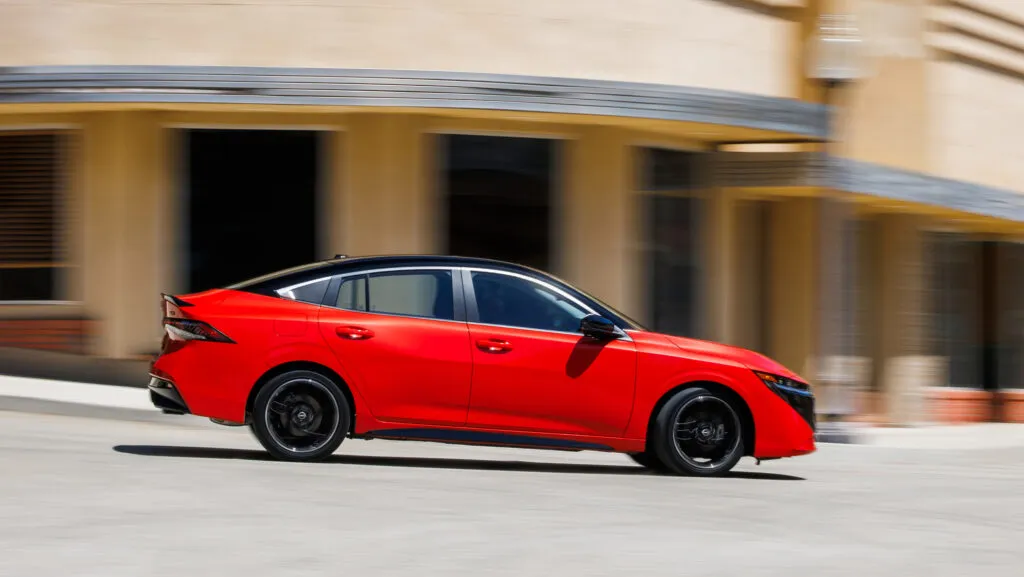 on the roll in a sentra