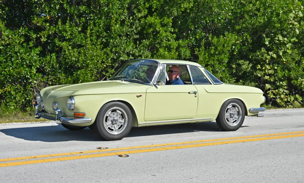 Volkswagen T34 Karmann Ghia